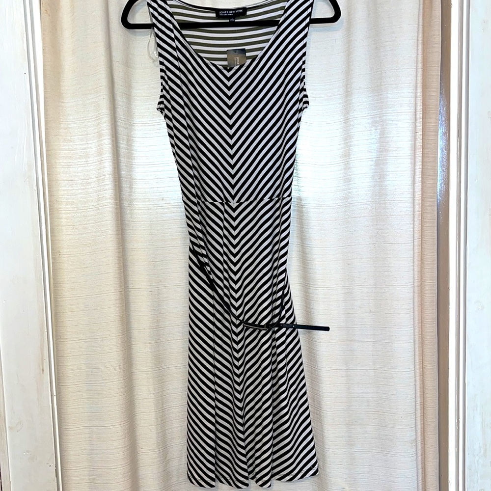 Jones New York Dress, Olive green and white
